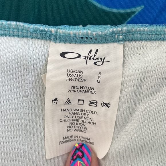 Oakley 3pc bikini - Picture 12 of 12